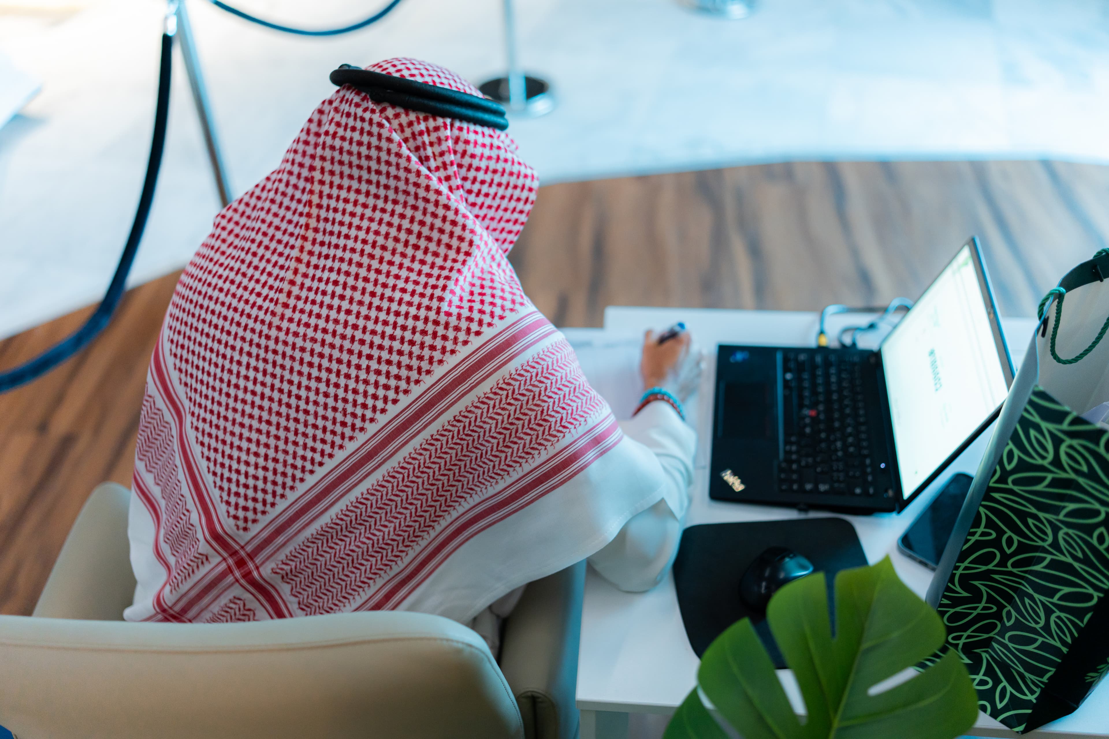 كيف تُشكّل الشاشات الإعلانية مستقبل التسويق التفاعلي؟